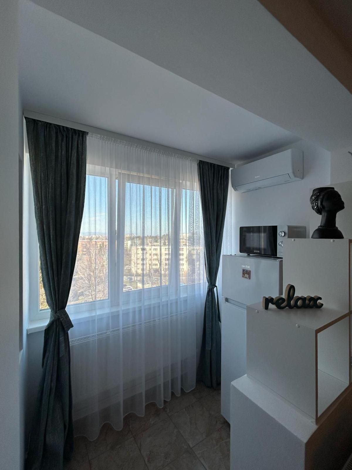 Luxury Studios - Soarelui 10 Брашов Екстериор снимка